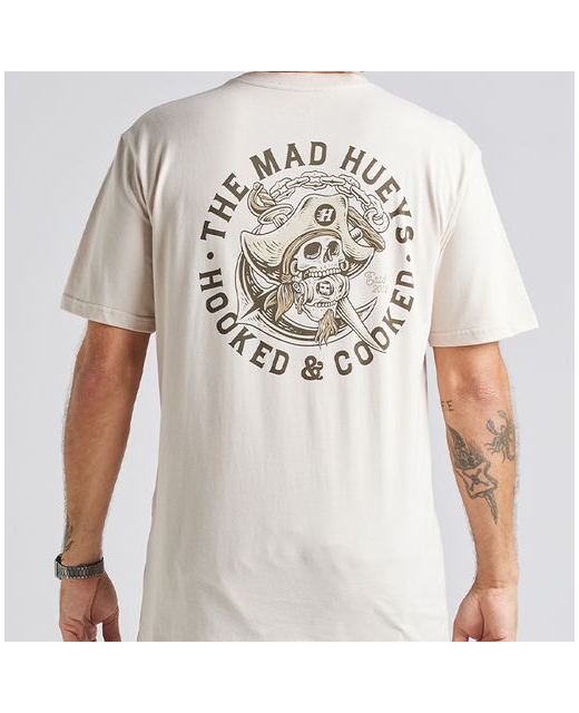 MAD HUEYS HOOKED AND COOKED TEE